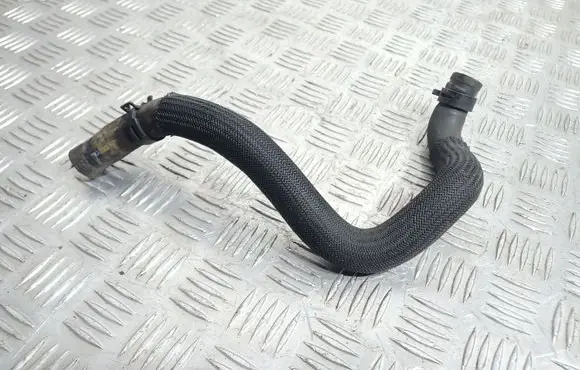 Nissan Qashqai Engine coolant pipe/hose