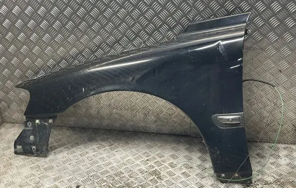 Volvo V70 Fender