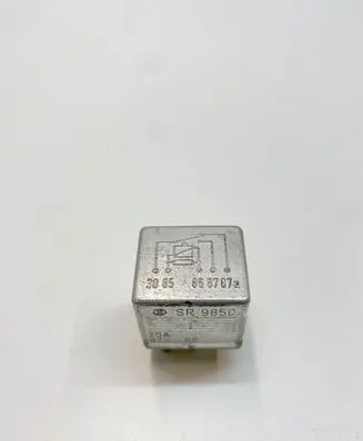 Mercedes-Benz SL R129 Other relay A0015420219 0015420219