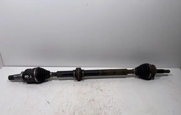Lexus CT 200H Front driveshaft