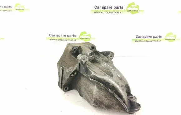 Mercedes-Benz E W212 Engine mounting bracket DALISID2281 A6512230004 6512230004