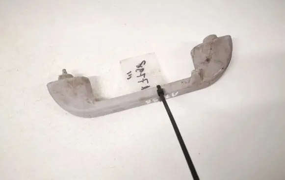 Mitsubishi Outlander Front interior roof grab handle