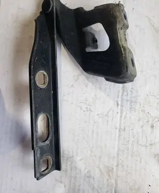 Audi A5 8T 8F Engine bonnet/hood hinges 8T0823302B