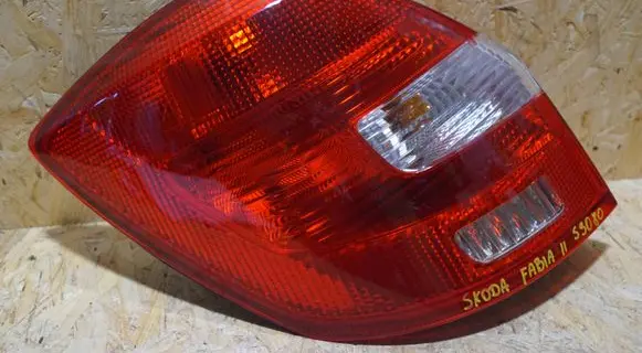 Skoda Fabia Mk2 (5J) Rear/tail lights 5J6945095