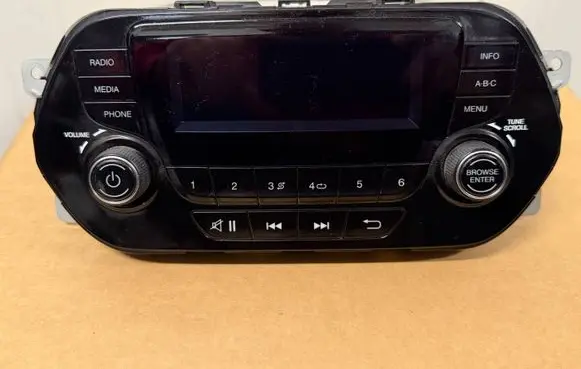 Fiat Tipo Radio/CD/DVD/GPS head unit 07356542530 10R047280