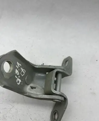 Ford Fiesta Tailgate/trunk/boot hinge 238LM86E