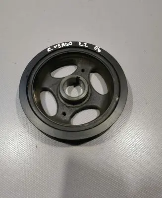 Toyota Corolla Verso E121 Crankshaft pulley
