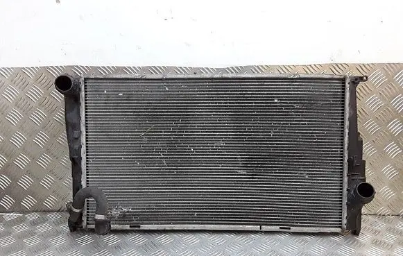 Coolant radiator