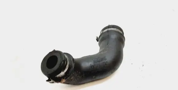 Volvo S80 Breather/breather pipe/hose 30777567