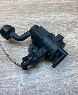 Mazda 323 F Turbo solenoid valve 0928400436 WithPlug