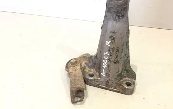Audi 100 200 5000 C3 Gearbox mounting bracket 431399114F