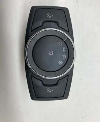 Ford Mustang V Light switch 1701341701