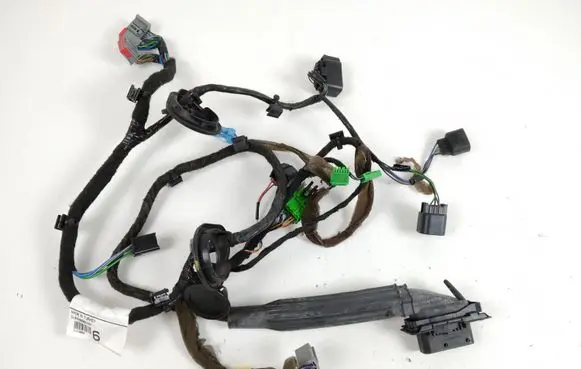 Volvo XC60 Front door wiring loom 31318693