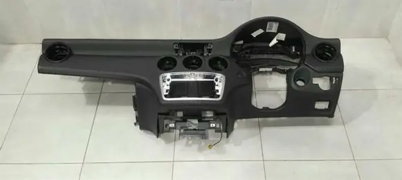 Mercedes-Benz A W176 Dashboard A1766801787