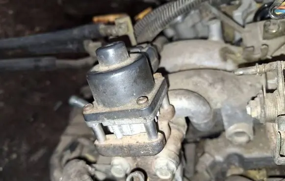 Subaru Forester SG EGR valve