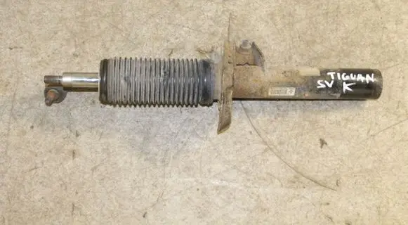 Volkswagen Tiguan Front shock absorber/damper 5N0400053T 5N0413031K