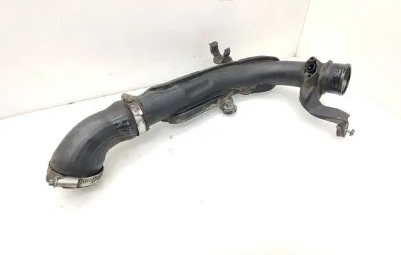 Volkswagen Caddy Intercooler hose/pipe 1K0145770AE