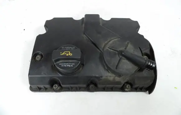 Skoda Fabia Mk2 (5J) Rocker cam cover 045103475C