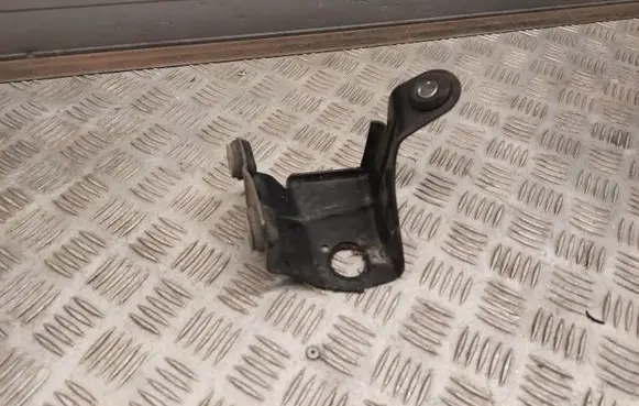 Dodge RAM ABS pump bracket 