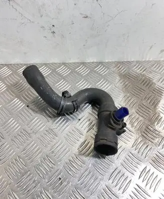 Audi A6 S6 C5 4B Engine coolant pipe/hose 4B0121049D