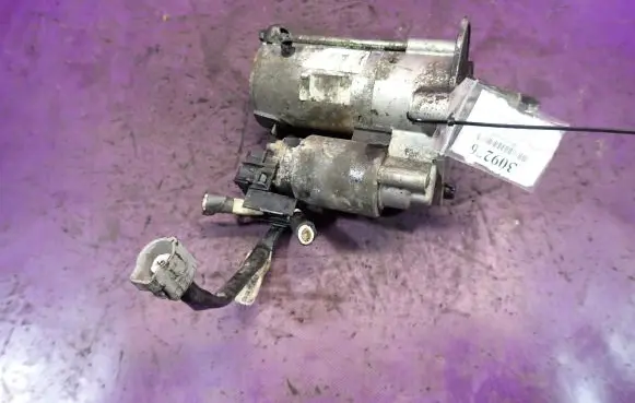 Mazda 3 II Starter motor