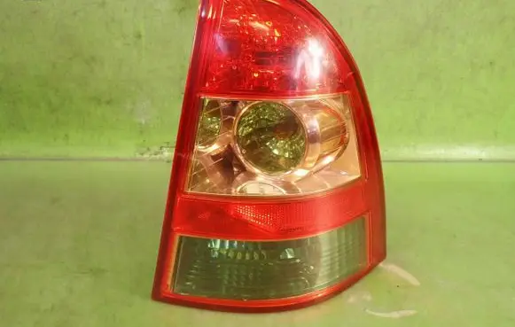 Toyota Corolla E120 E130 Rear/tail lights