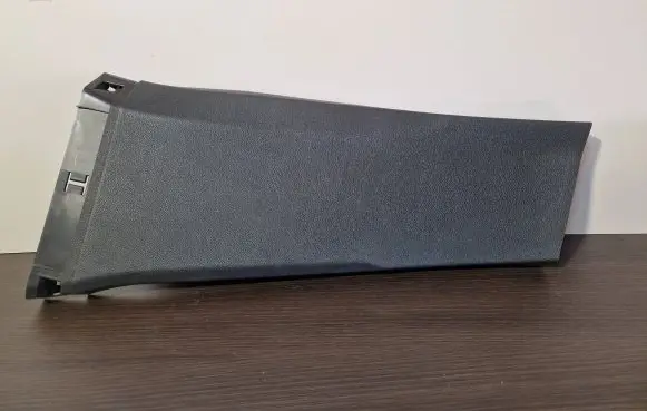 Opel Astra J Seat belt adjustment rail 322225228 11E00409 13259167