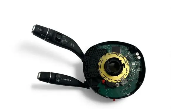 Mercedes-Benz E W212 Indicator stalk 415465