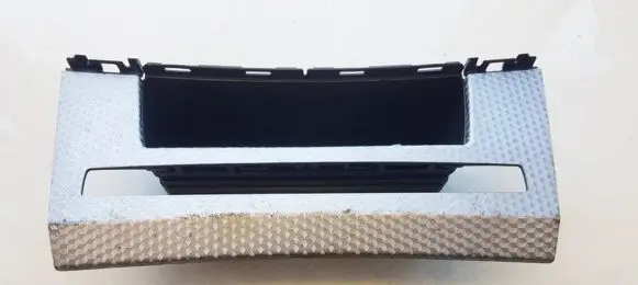 BMW 5 E60 E61 Glove box 7063146 31464-0200
