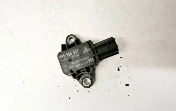 Volkswagen Touran I Airbag deployment crash/impact sensor 8p0955557 011568141205