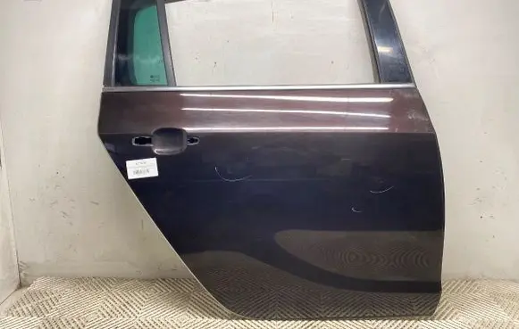 Opel Zafira C Rear door