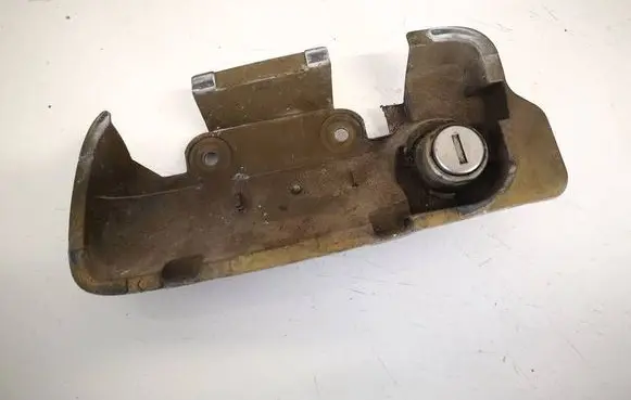 Opel Zafira A Front door lock (next to the handle) 