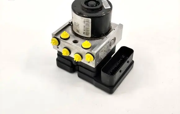 Suzuki Swift I ABS control unit/module 06210210394 06210952323 28570024013