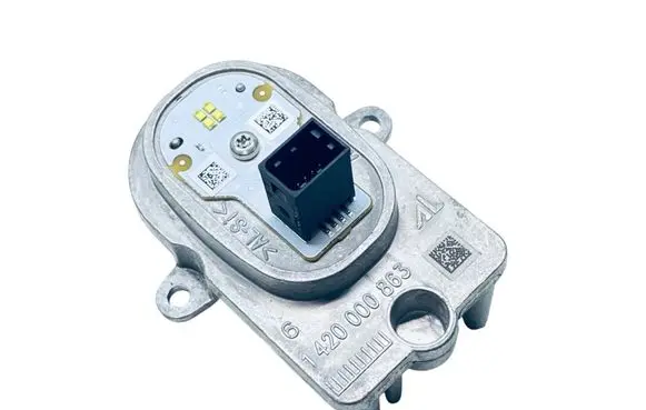Volkswagen Tiguan LED ballast control module 5NA998478A
