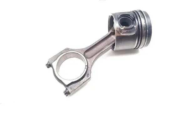 BMW 3 E90 E91 Piston with connecting rod N47D20C