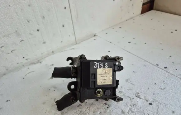 Mercedes-Benz E W210 Coolant heater A6111500104