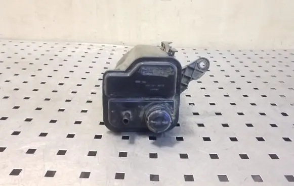 Active carbon filter fuel vapour canister