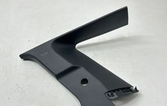 Peugeot 5008 II (D)pillar trim (top) 9811349077