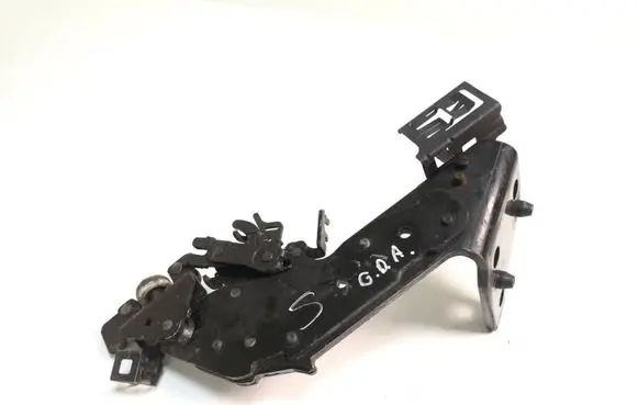 Ford Grand C-MAX Sliding door lower roller guide/hinge AM51U25000AF