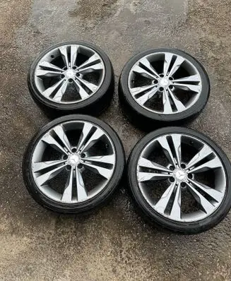 Mercedes-Benz CLA C117 X117 W117 R18 alloy rim A2464010400