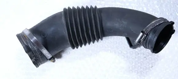 Audi A5 8T 8F Air intake hose/pipe 059129615F