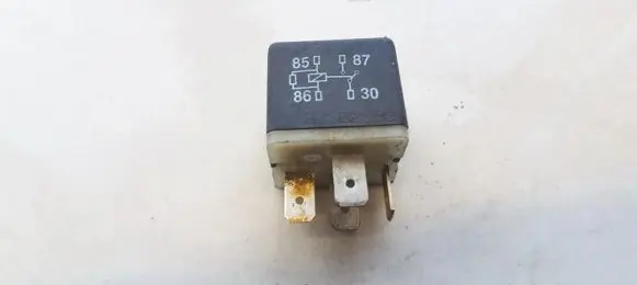 Audi A6 S6 C5 4B Other relay 431951253H