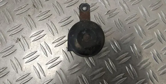 Toyota Prius (NHW20) Horn signal 8652028180