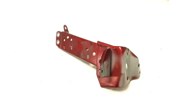 Mazda CX-3 Fender mounting bracket 