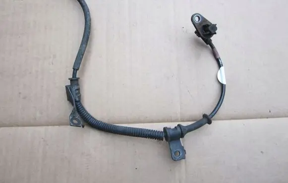 KIA Soul ABS brake wheel speed sensor 956712K000