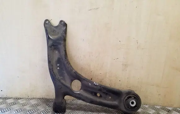 Volkswagen PASSAT B8 Front lower control arm/wishbone