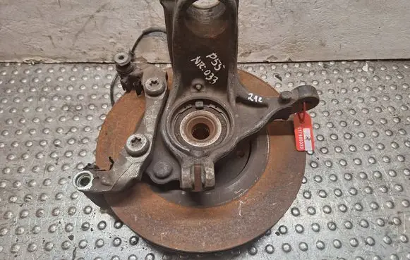 Citroen DS3 Front wheel hub spindle knuckle S17986033 P55