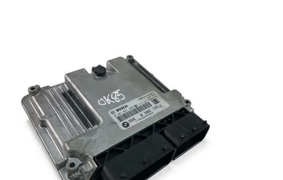BMW 4 F32 F33 Engine control unit/module ECU 8582155 0281031285
