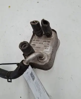 Volkswagen Touareg I Fuel cooler (radiator) 7L6203491B