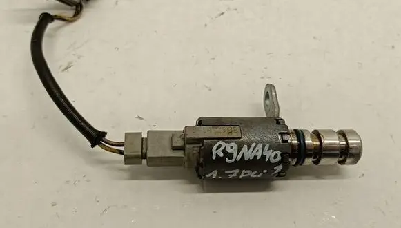Nissan X-Trail T32 Camshaft vanos timing valve 